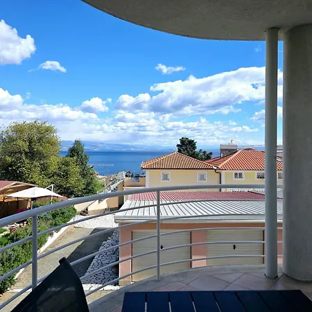 Apartment Astral With A Private Parking Space Opatija