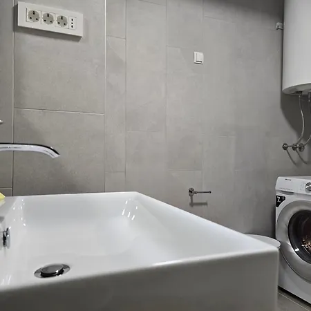 Apartment Astral With A Private Parking Space