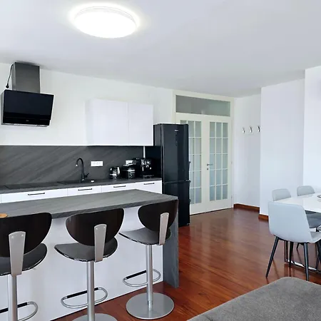 Apartment Astral With A Private Parking Space *