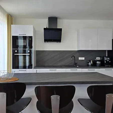 Apartment Astral With A Private Parking Space