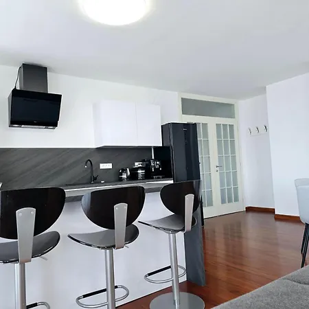 Apartment Astral With A Private Parking Space Opatija